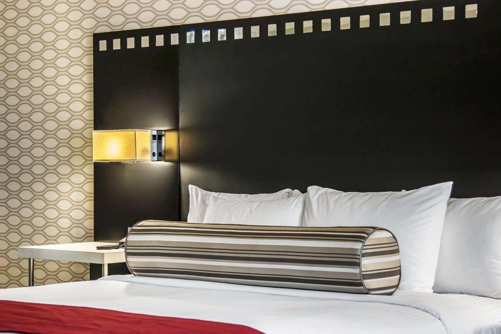 Tilt Hotel Universal-Hollywood, Ascend Hotel Collection Los Angeles Exterior photo